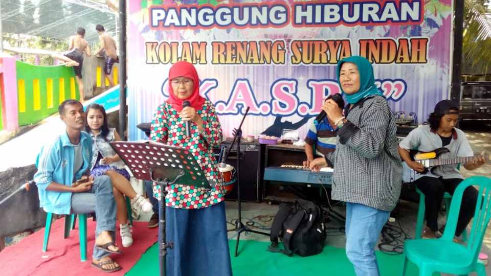 Foto Panggung Hiburan/Musik di Kolam Renang Kasri Surya Indah
