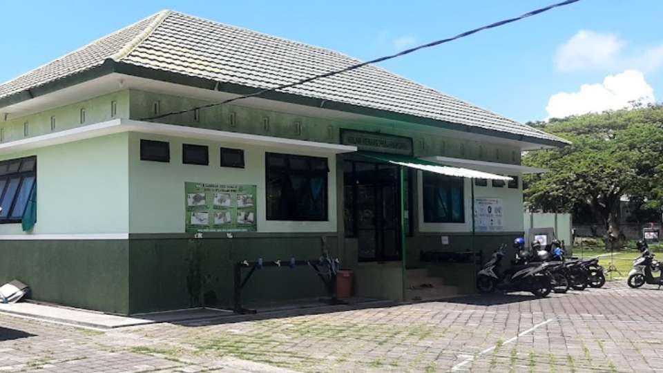 Foto Pintu Masuk di Kolam Renang Praja Raksaka