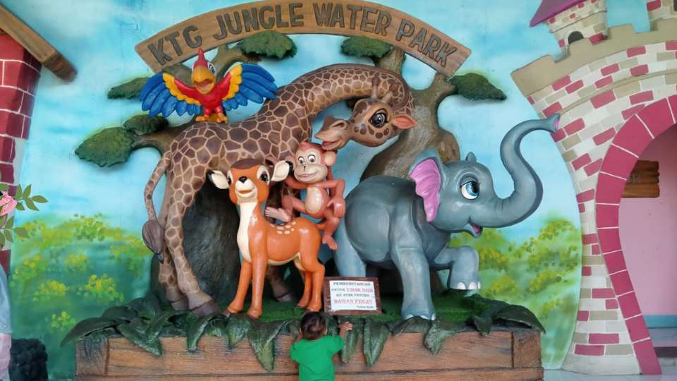 Foto Spot Foto di Ketegan Water Park