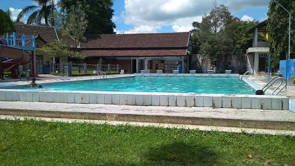 Foto Kolam Renang Tirta Jwalita