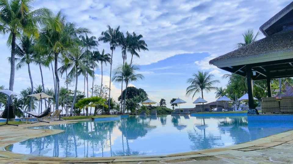 Foto Kolam Renang Bintan Lagoon Resort