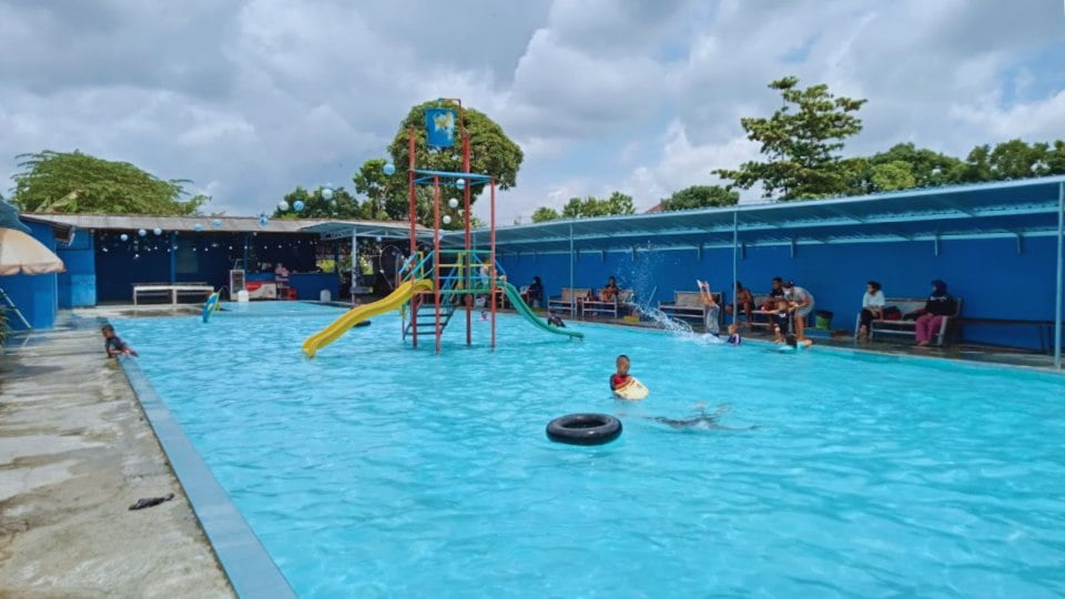 Foto Kolam Renang Anak Podomoro