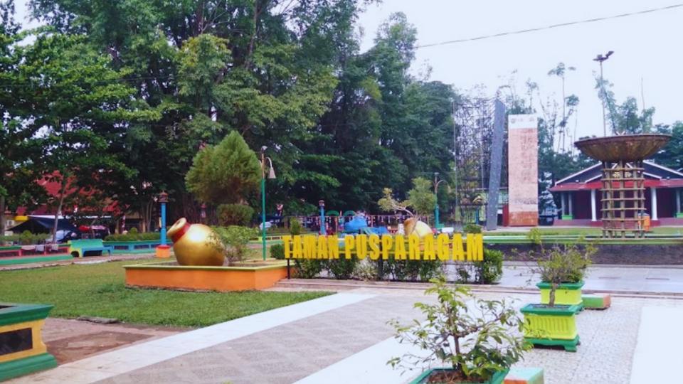 Foto Taman Pusparagam